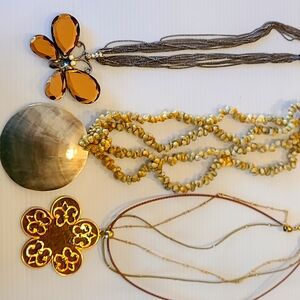 3 necklace lot